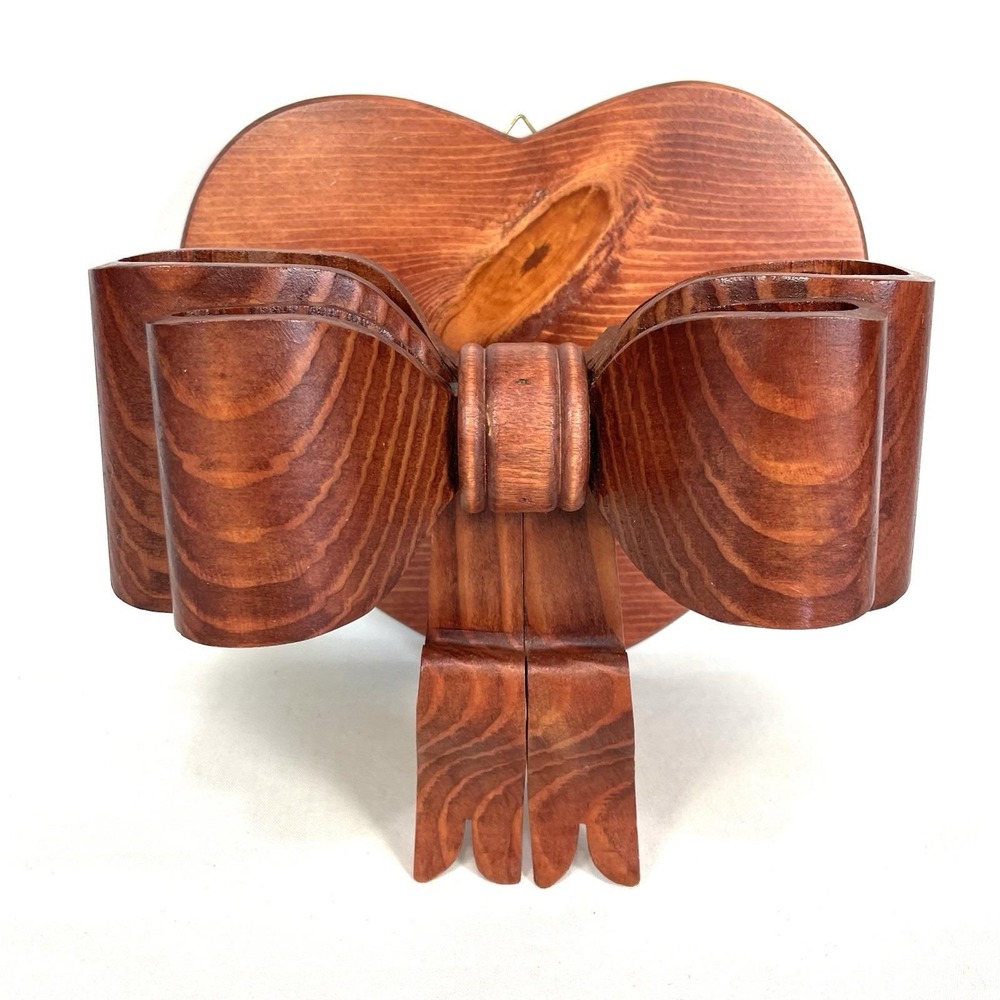Handmade Montana Wood Heart Bow Quilt Hanger Wall Mount Rustic Country Decor